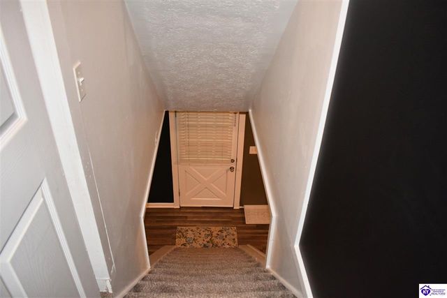 206 Pear Orchard Rd NW, Elizabethtown, KY 42701