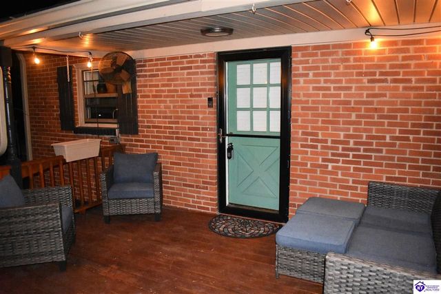 206 Pear Orchard Rd NW, Elizabethtown, KY 42701