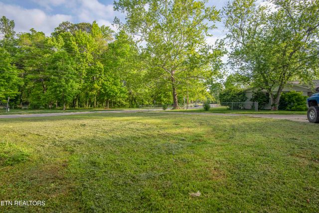 191 Manhattan Ave, Oak Ridge, TN 37830