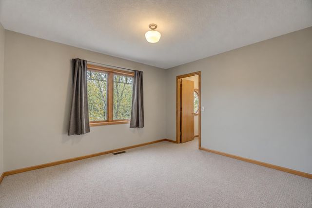 3337 Staples Place, Stillwater, MN 55082