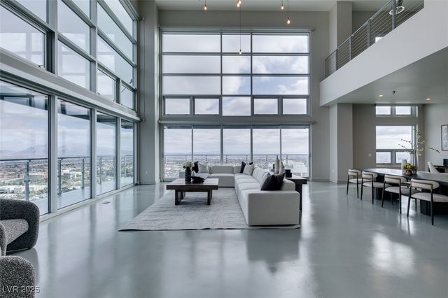 200 Hoover Avenue 2109, Las Vegas, NV 89101