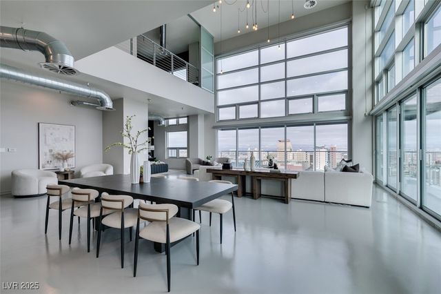 200 Hoover Avenue 2109, Las Vegas, NV 89101