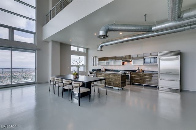 200 Hoover Avenue 2109, Las Vegas, NV 89101