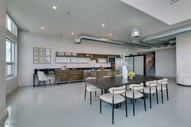 200 Hoover Avenue 2109, Las Vegas, NV 89101