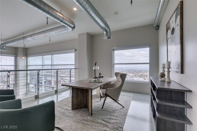 200 Hoover Avenue 2109, Las Vegas, NV 89101