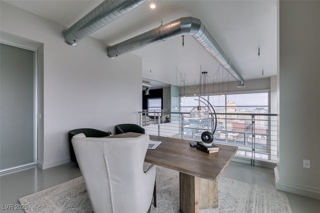 200 Hoover Avenue 2109, Las Vegas, NV 89101