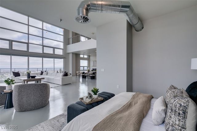 200 Hoover Avenue 2109, Las Vegas, NV 89101