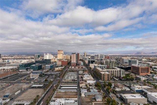 200 Hoover Avenue 2109, Las Vegas, NV 89101