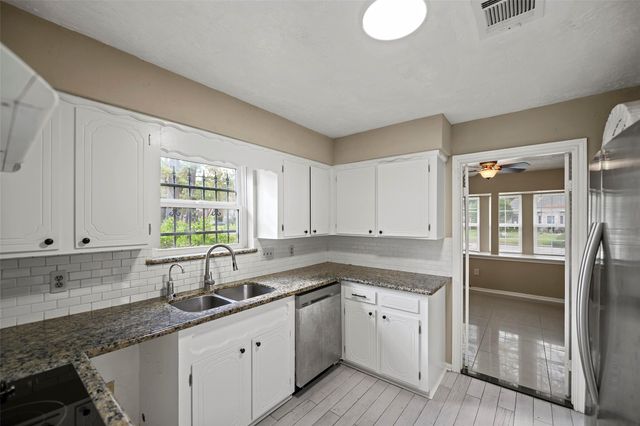 4735 Charade Drive, Houston, TX 77066