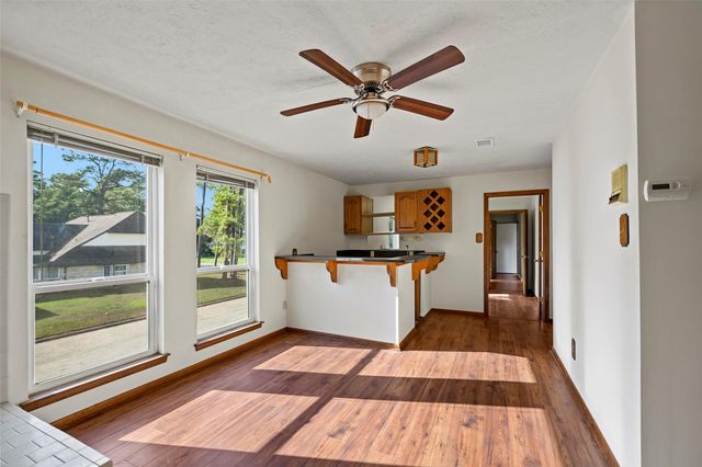 4735 Charade Drive, Houston, TX 77066