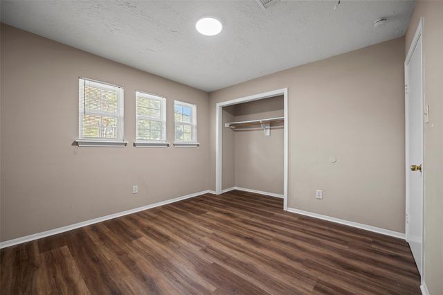 4735 Charade Drive, Houston, TX 77066