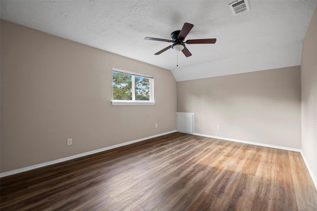 4735 Charade Drive, Houston, TX 77066