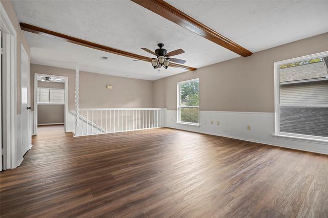 4735 Charade Drive, Houston, TX 77066