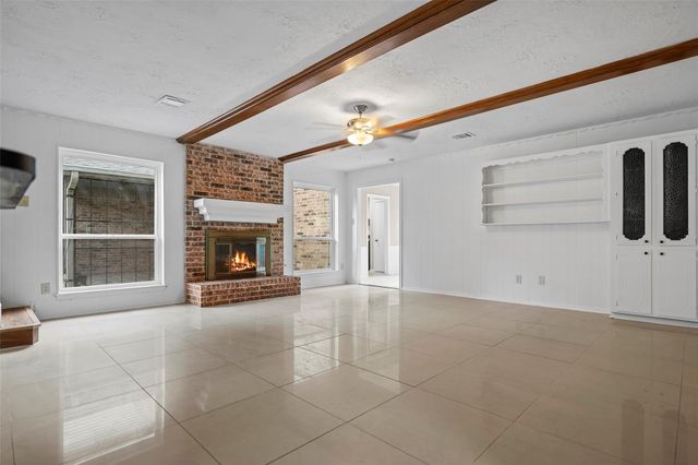 4735 Charade Drive, Houston, TX 77066