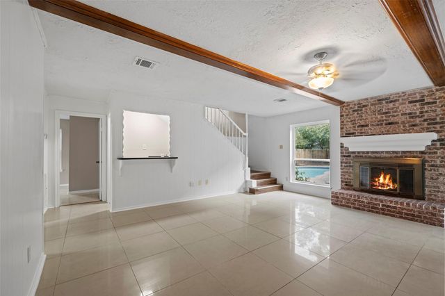 4735 Charade Drive, Houston, TX 77066