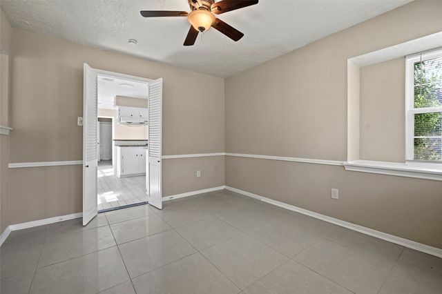 4735 Charade Drive, Houston, TX 77066