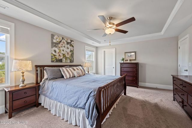 37 Lyford Cay Court, Hampstead, NC 28443