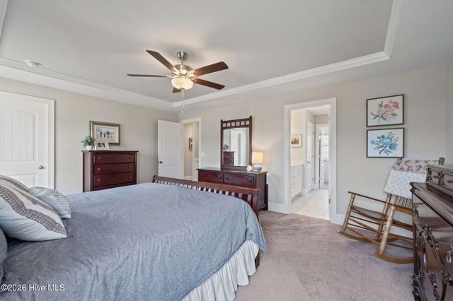 37 Lyford Cay Court, Hampstead, NC 28443