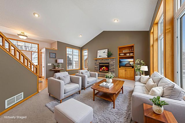 4090 Wells Lake Court, Faribault, MN 55021