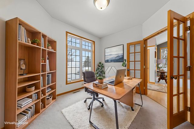 4090 Wells Lake Court, Faribault, MN 55021
