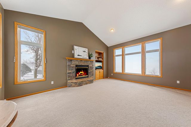 4090 Wells Lake Court, Faribault, MN 55021