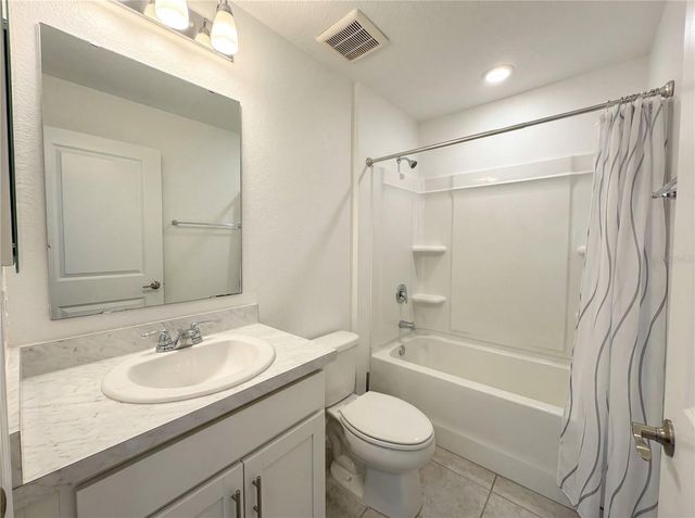 16436 WINDING PRESERVE CIRCLE, Clermont, FL 34714