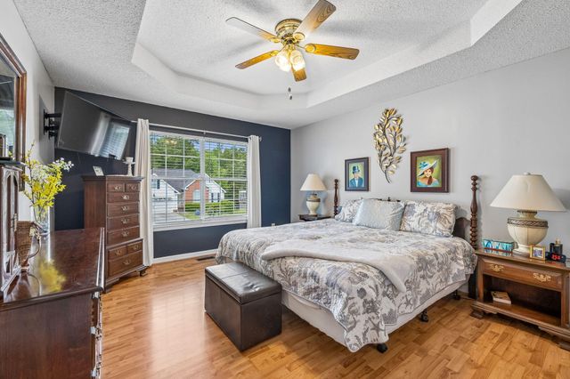 6824 Sawtooth Drive, Ooltewah, TN 37363