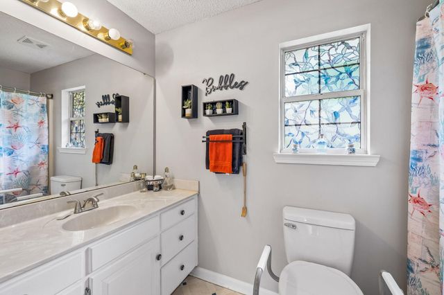 6824 Sawtooth Drive, Ooltewah, TN 37363