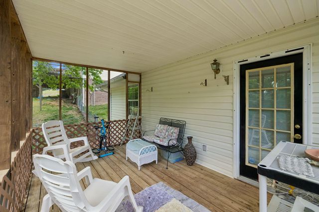 6824 Sawtooth Drive, Ooltewah, TN 37363