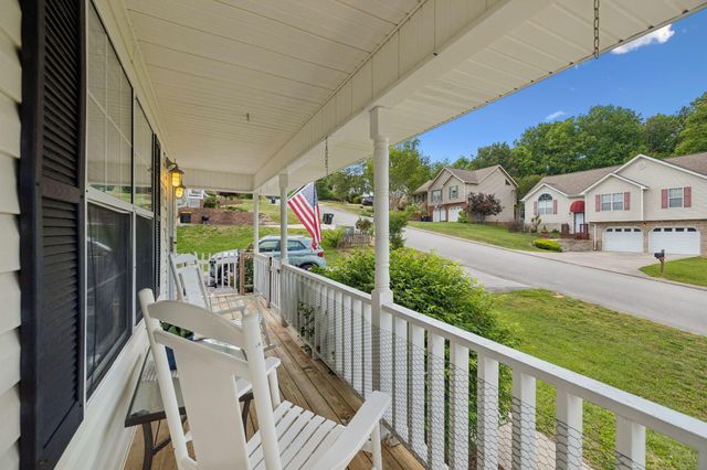 6824 Sawtooth Drive, Ooltewah, TN 37363