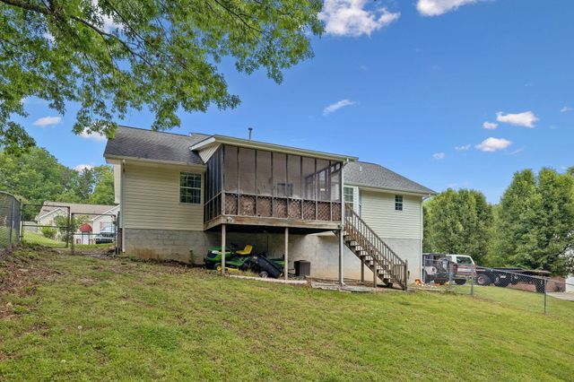 6824 Sawtooth Drive, Ooltewah, TN 37363
