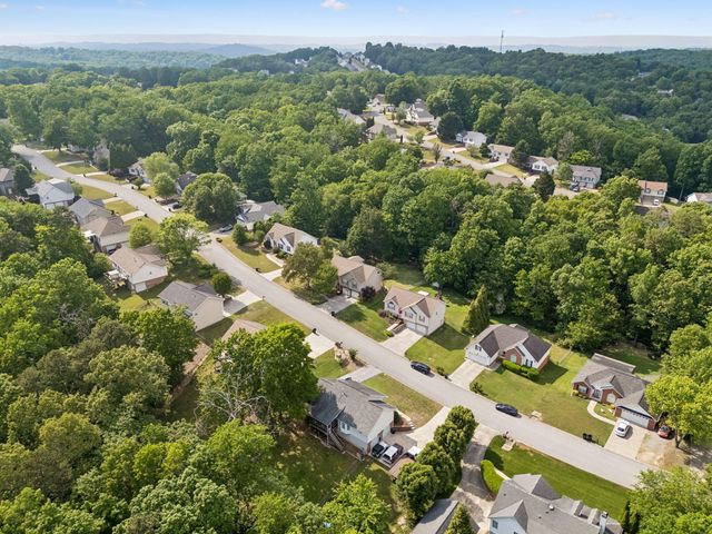 6824 Sawtooth Drive, Ooltewah, TN 37363