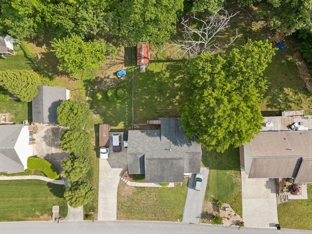 6824 Sawtooth Drive, Ooltewah, TN 37363