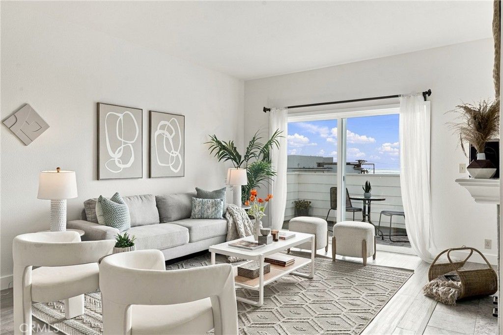446 D3 Monterey, Hermosa Beach, CA 90254 — exterior