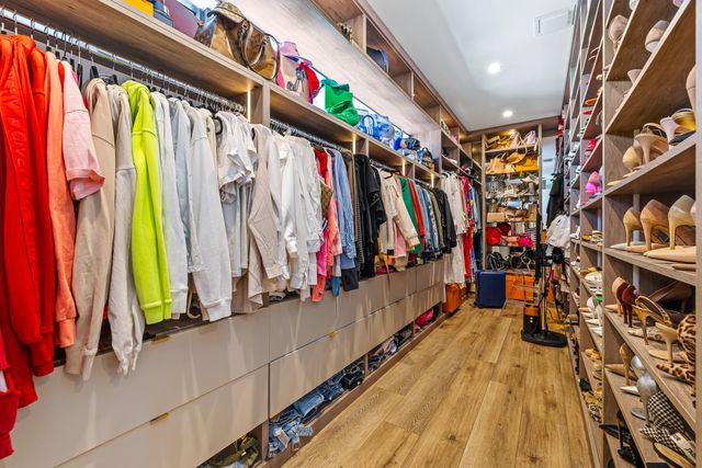 549 NE 10th Avenue, Fort Lauderdale, FL 33301