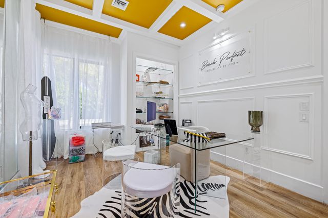 549 NE 10th Avenue, Fort Lauderdale, FL 33301