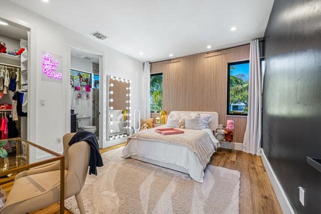 549 NE 10th Avenue, Fort Lauderdale, FL 33301