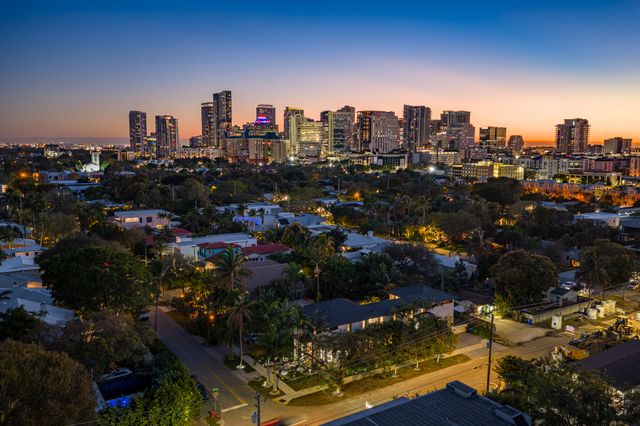 549 NE 10th Avenue, Fort Lauderdale, FL 33301