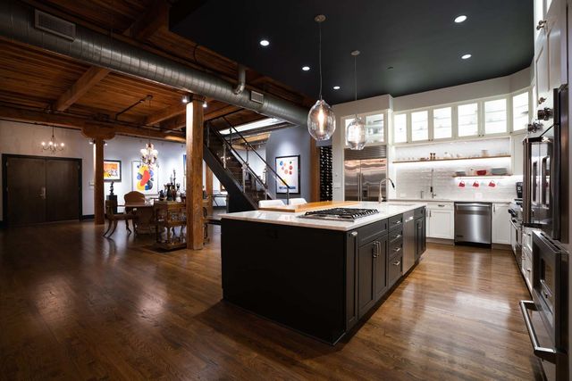 14 N Peoria Street 6H-7H, Chicago, IL 60607