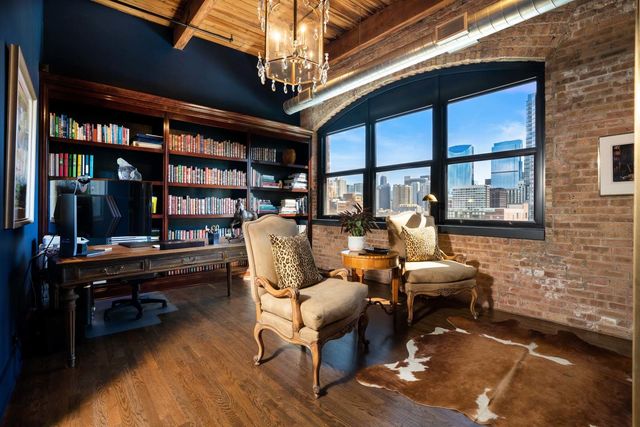 14 N Peoria Street 6H-7H, Chicago, IL 60607