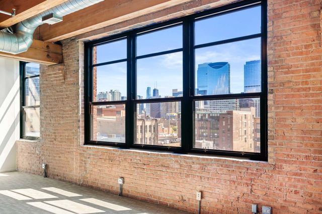 14 N Peoria Street 6H-7H, Chicago, IL 60607