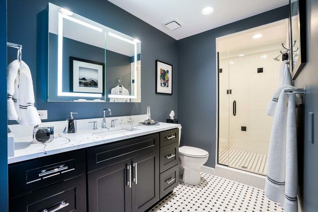 14 N Peoria Street 6H-7H, Chicago, IL 60607