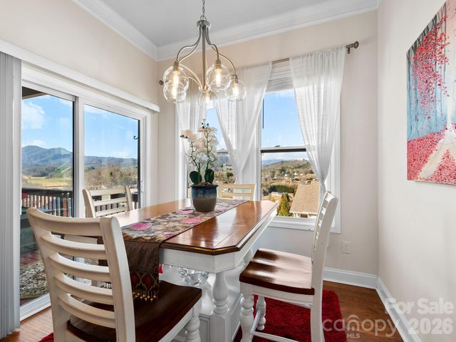 16 Southern Way Lane, Leicester, NC 28748