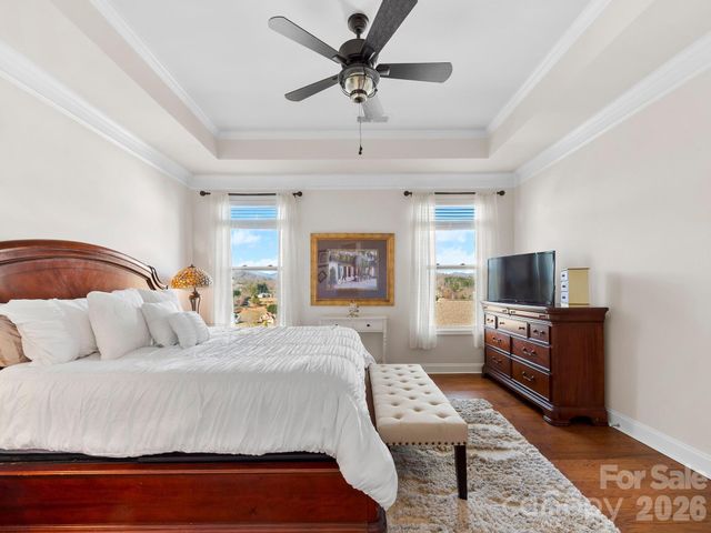 16 Southern Way Lane, Leicester, NC 28748