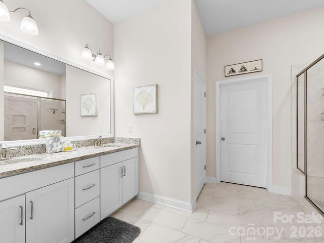 16 Southern Way Lane, Leicester, NC 28748