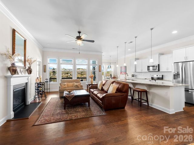 16 Southern Way Lane, Leicester, NC 28748