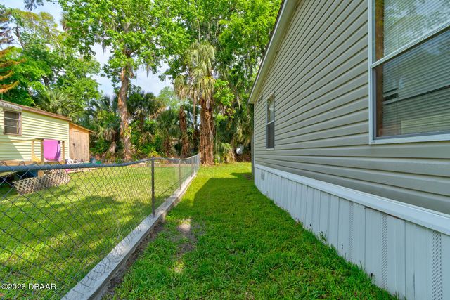 1040 Green Acres Circle S, South Daytona, FL 32119