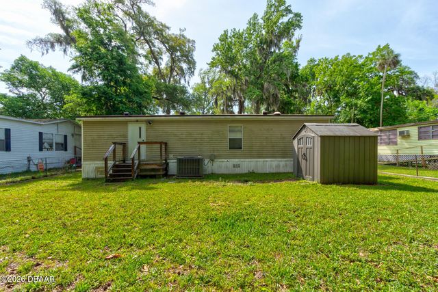 1040 Green Acres Circle S, South Daytona, FL 32119