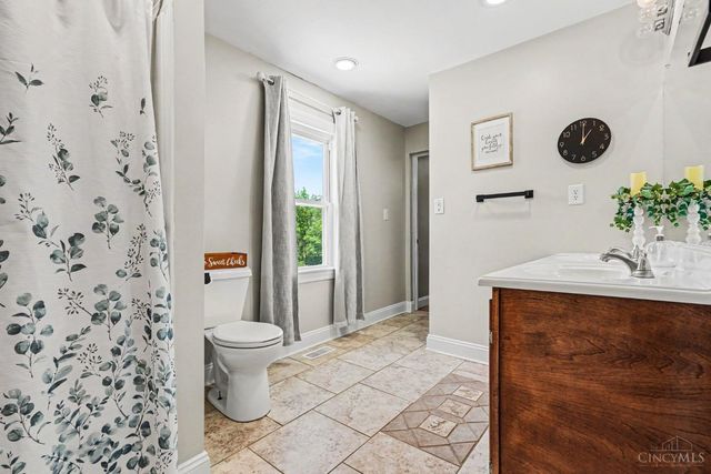 7711 Sharts Road, Franklin Twp, OH 45005