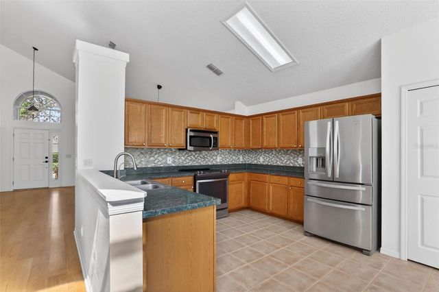 2809 RUNYON CIRCLE, Orlando, FL 32837